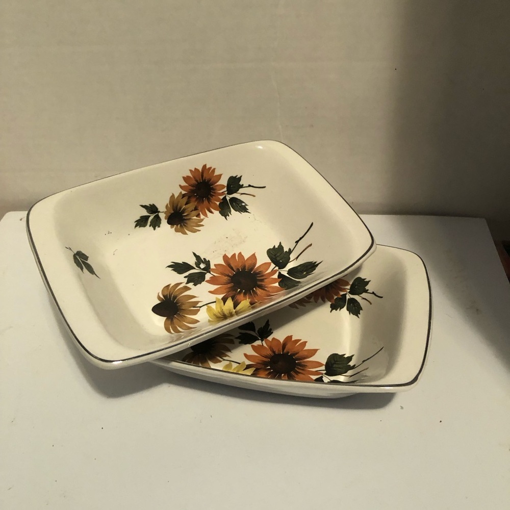 Midwinter Stylecraft Ceramic small serving bowls-preloved, good shape